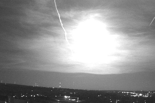 4-23-12-meteor_full_600